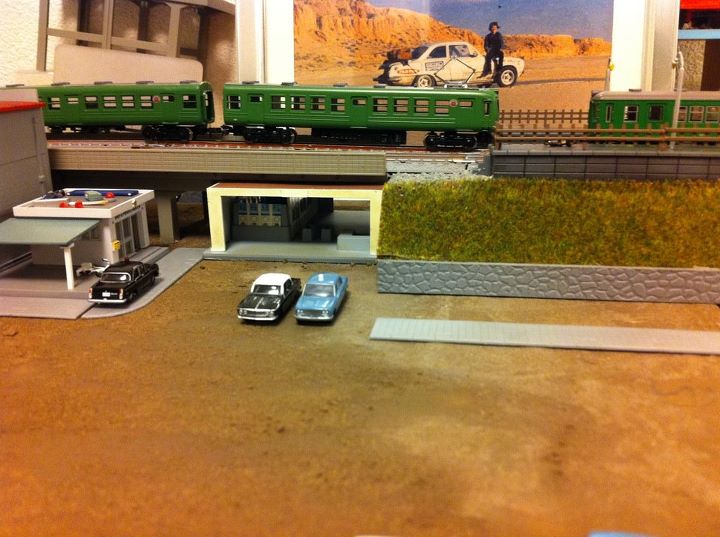 models, train set & poster.jpg