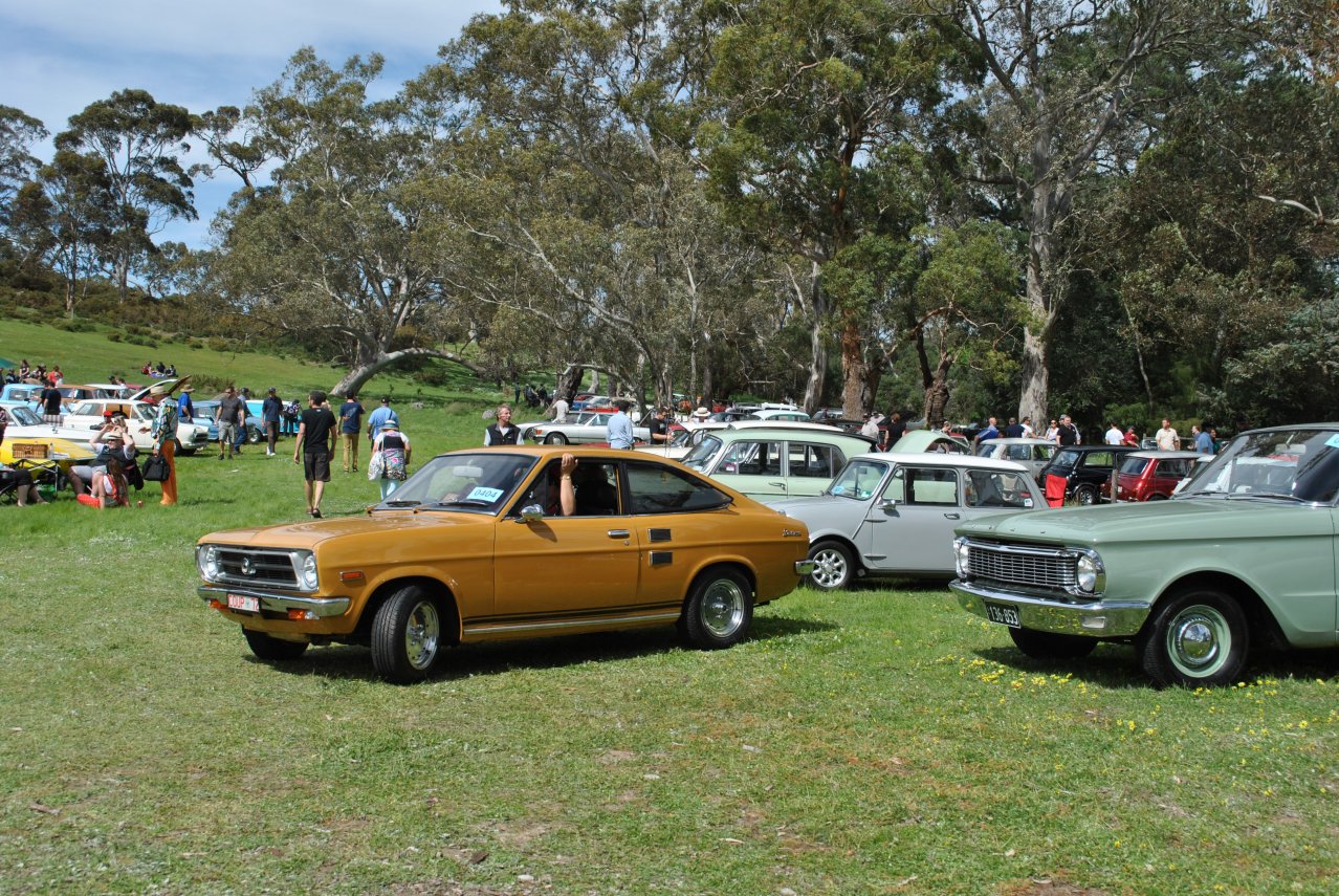Datsun 1200 coupe.JPG